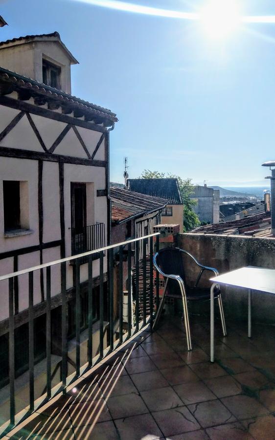 El Rincon Hotel Cuellar Ngoại thất bức ảnh